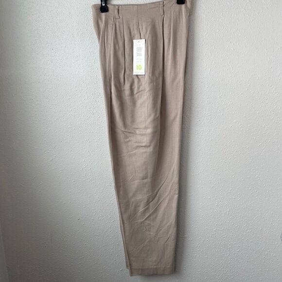 NWT Liz Claiborne Tan Slack Pants Size 10 - Picture 1 of 11